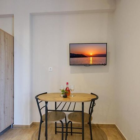 Ariadni Apartments Dassia Экстерьер фото