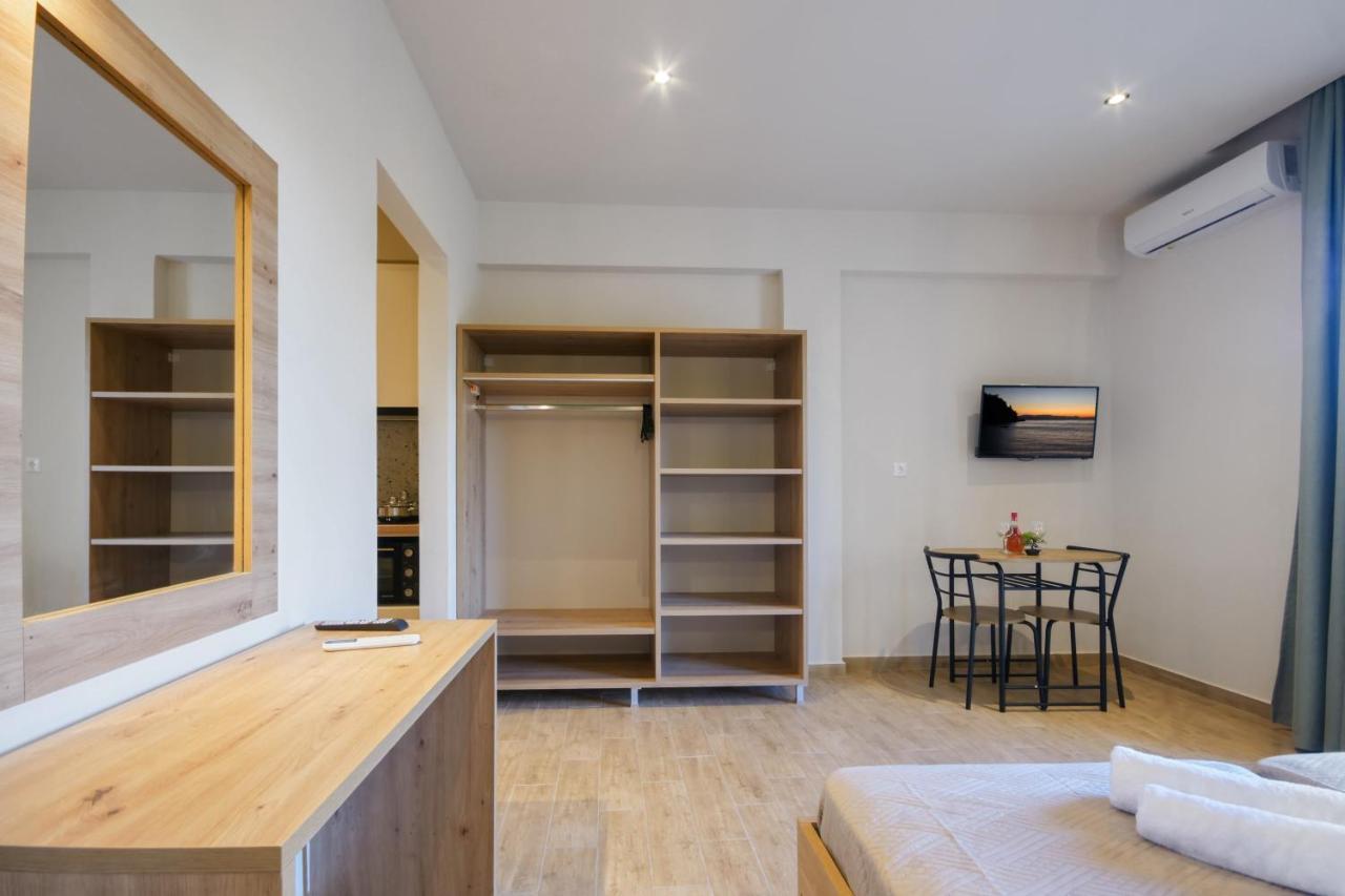 Ariadni Apartments Dassia Экстерьер фото